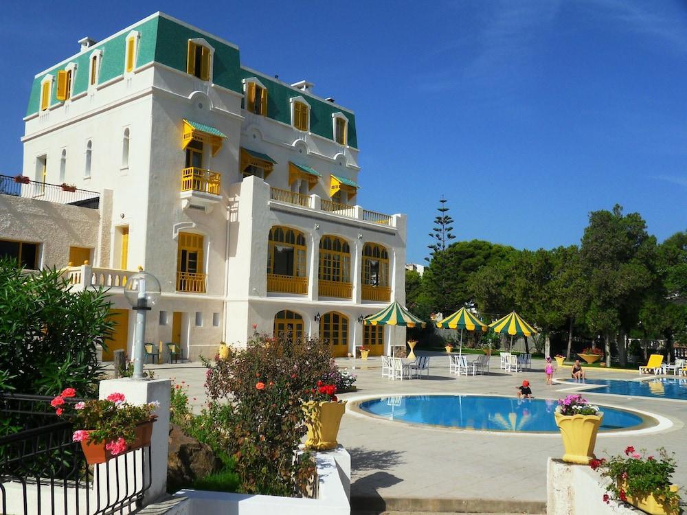 Hotel Les Mimosas Tabarka Bagian luar foto